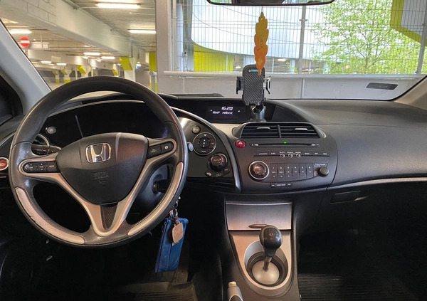 Honda Civic cena 17500 przebieg: 272500, rok produkcji 2008 z Gdańsk małe 301